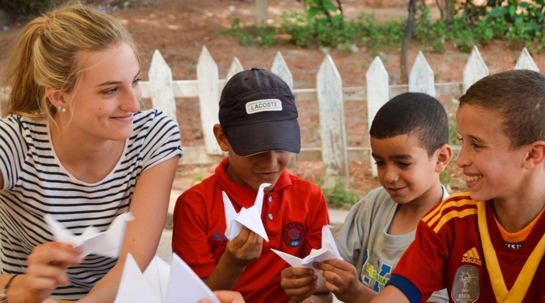 During her school holidays a teenage volunteer joined a Childcare High School Special. A Projects Abroad High School Special volunteer works with children in a daycare centre.